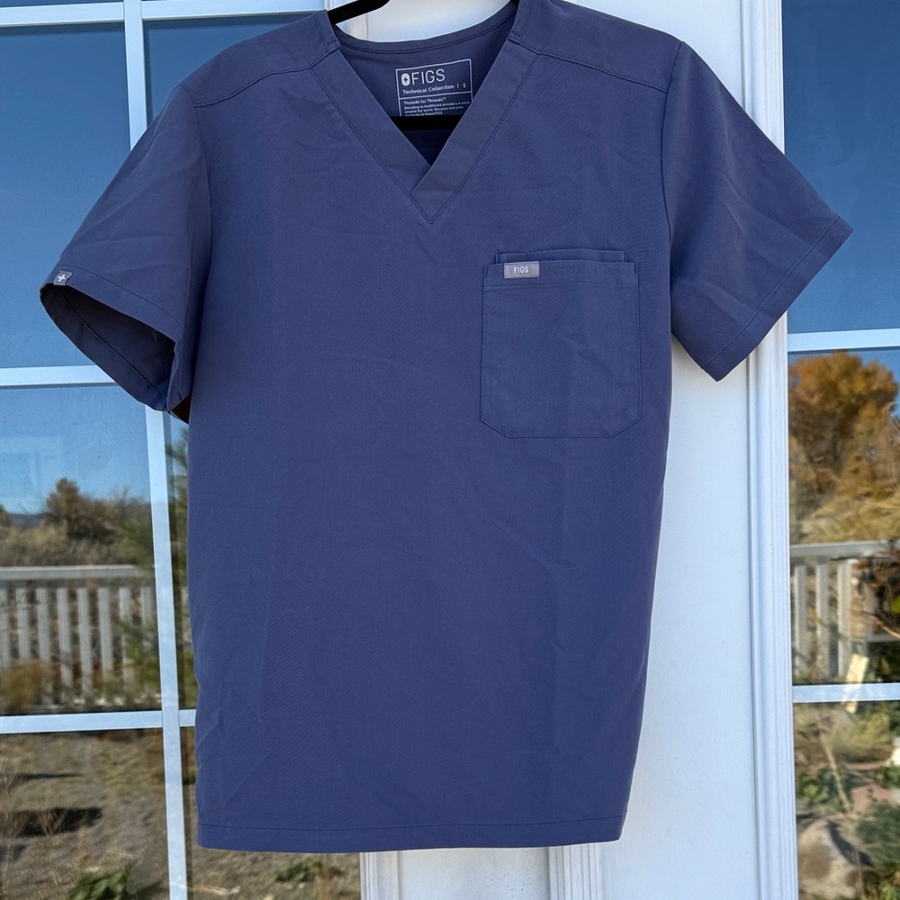 Figs light Navy V-Neck scrub set